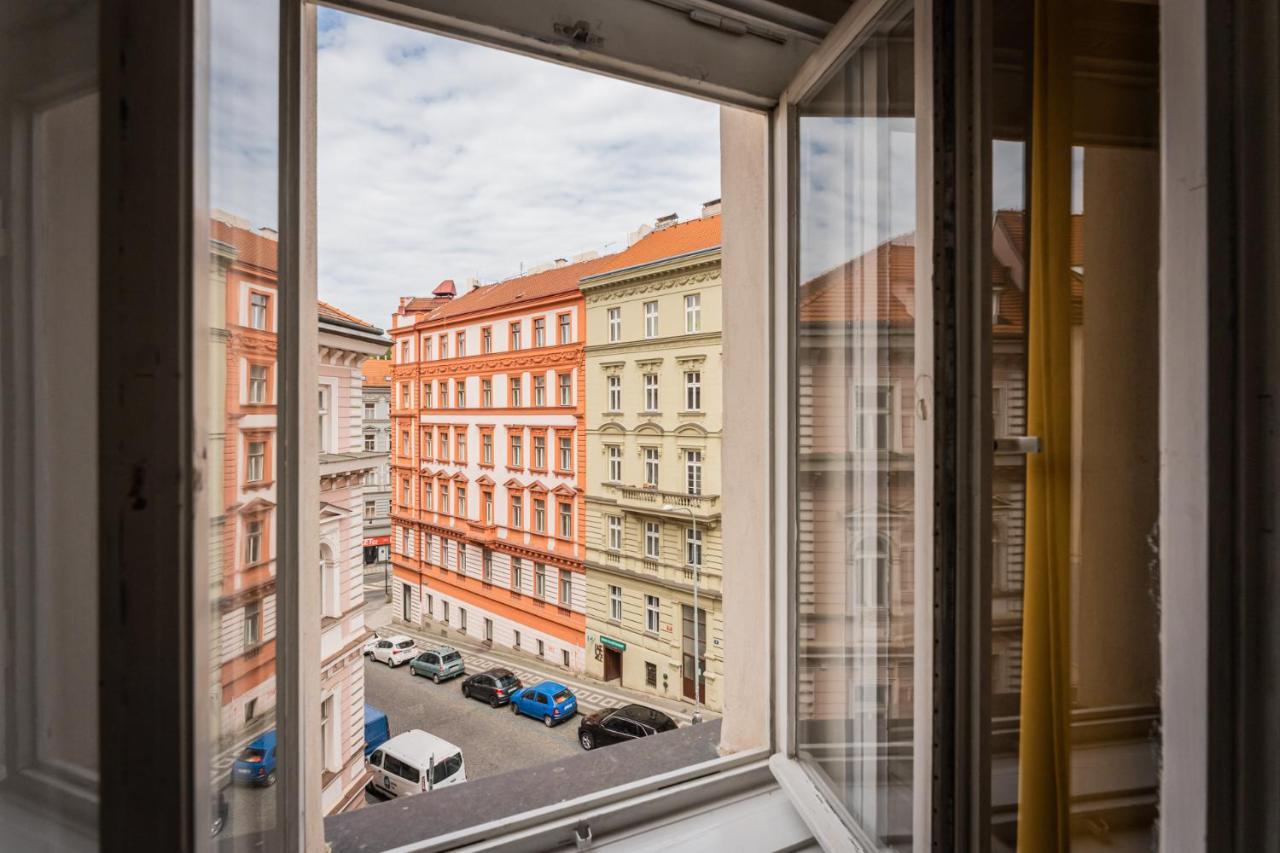 Self-Service Hotel Ostas Praha Exteriör bild